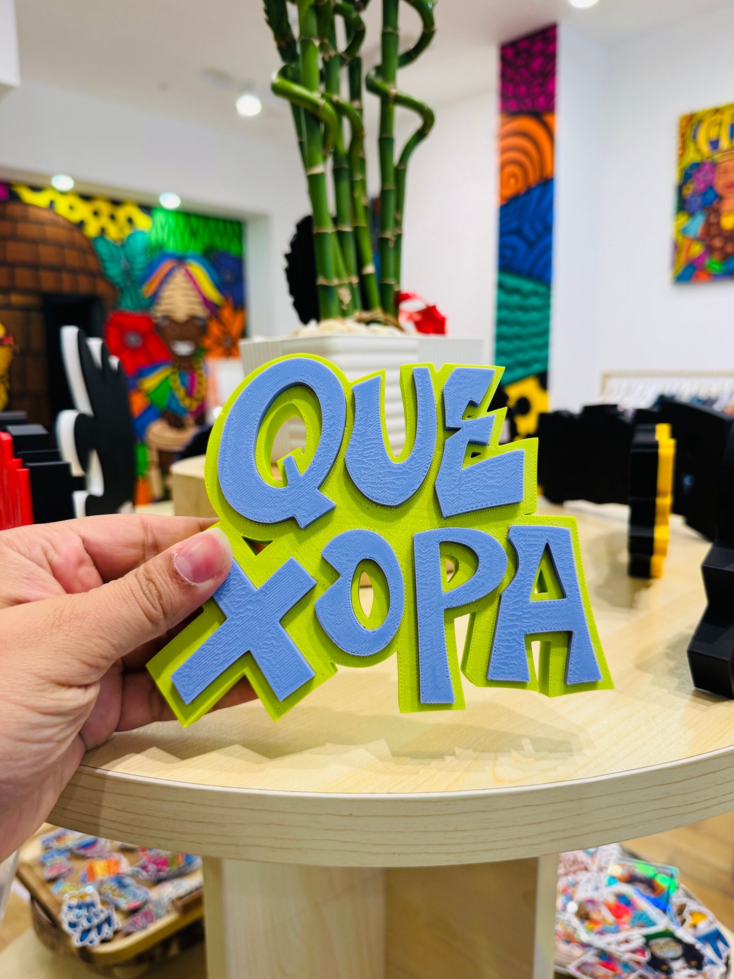 Que XOPA Figura Decorativa en 3D