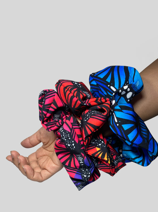 Scrunchies Damero Ancestral Blanco y negro