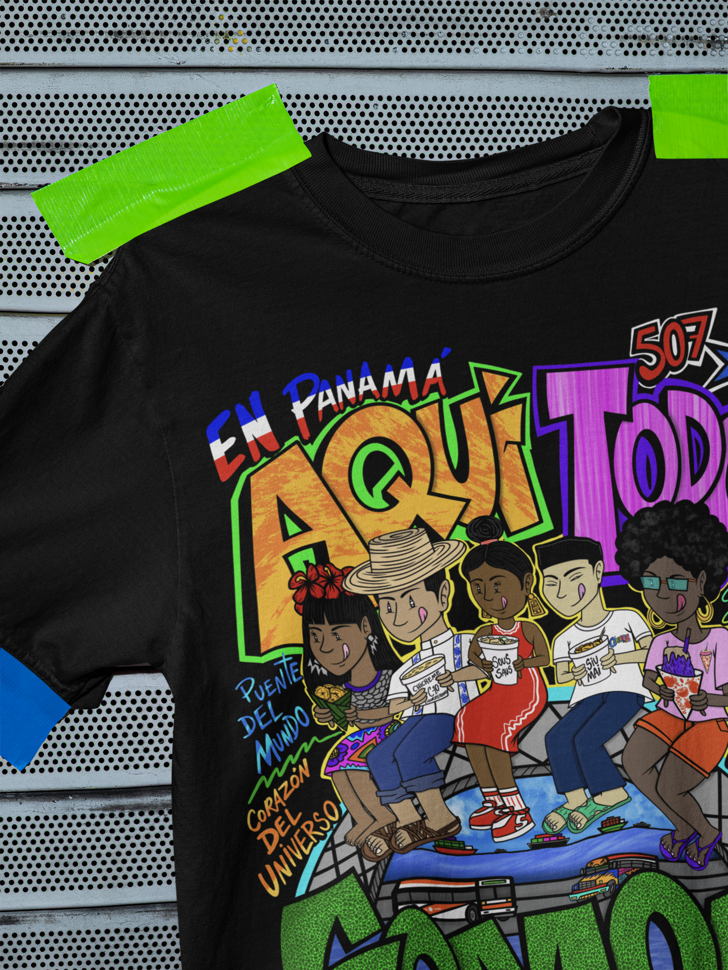 En Panamá Aquí todos somos frenes T-shirt