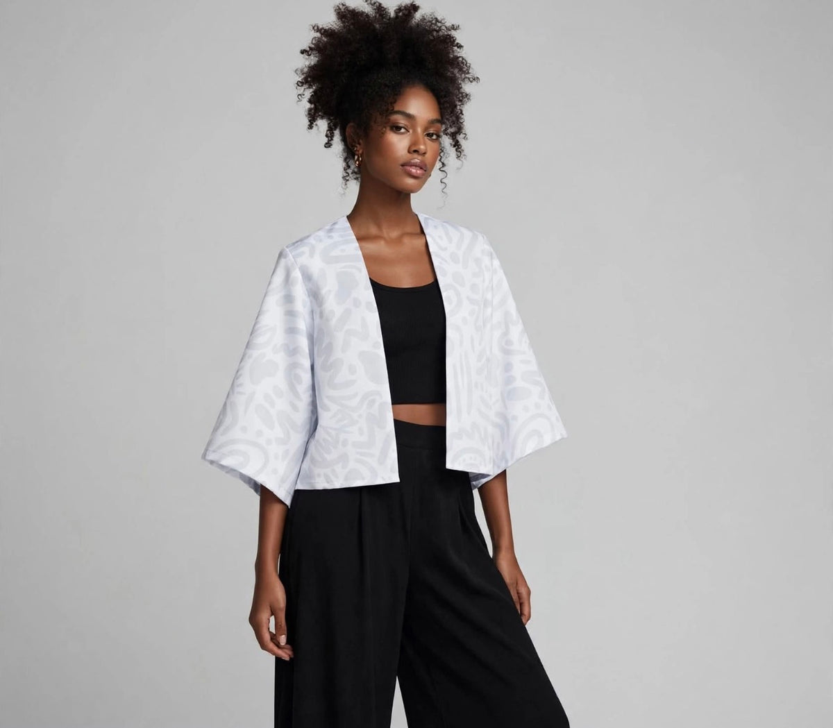 Kimono Crop Top Trazos Flor Blanco